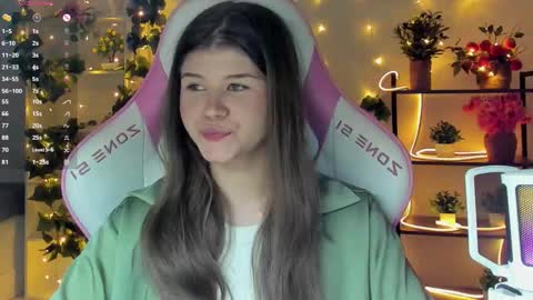 Alice online show from September 16, 9:12 pm