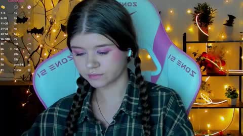 Alice online show from October 27, 10:37 pm