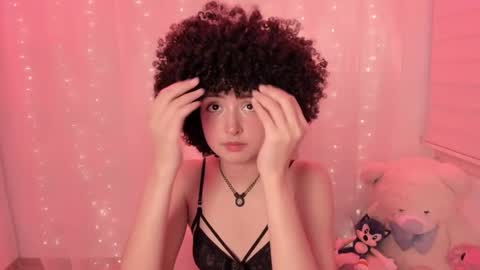 Alice  online show from November 4, 8:14 pm