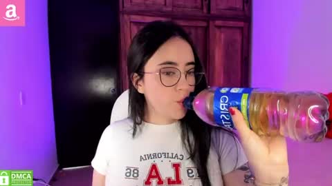 Aliceee  ..   97YP9VWGZHrefnav wishlist lists 1 online show from June 24, 5:56 pm