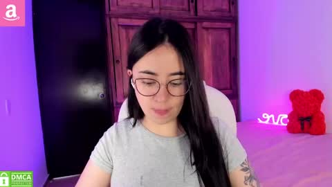 Aliceee  ..   97YP9VWGZHrefnav wishlist lists 1 online show from May 21, 5:44 pm