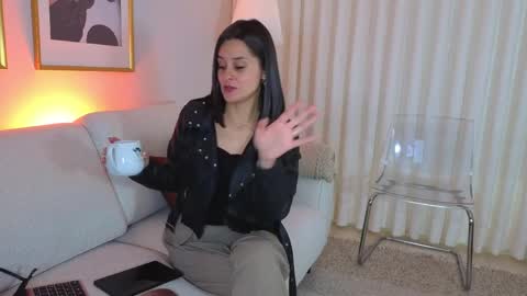 Aleja  online show from April 11, 12:20 pm