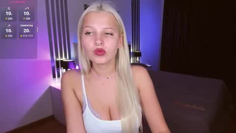 Alice online show from November 2, 10:07 am