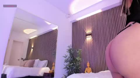 Alice  online show from November 9, 4:41 am