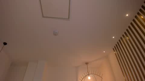 Alice online show from September 16, 7:00 pm