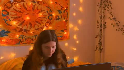 Alice online show from February 25, 5:28 am