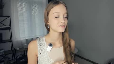 Serena online show from October 16, 8:50 am