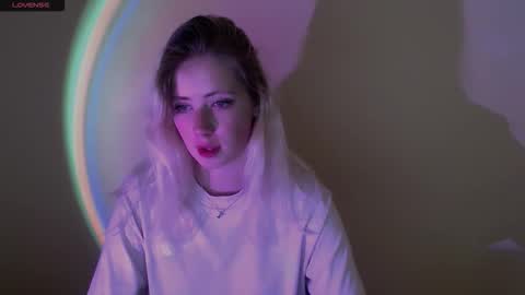 Alice online show from September 24, 12:59 pm