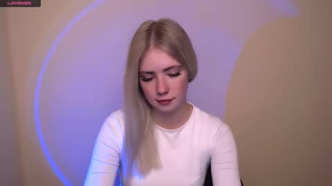 Alice online show from October 17, 12:19 pm