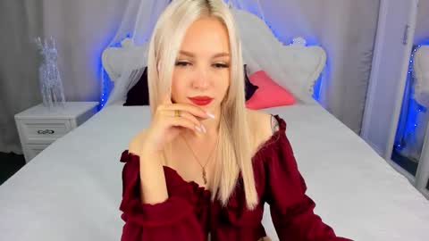 alicemonro online show from November 3, 8:29 am