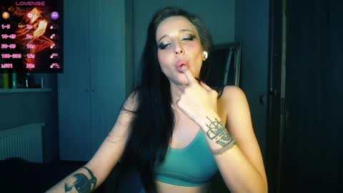 Alice online show from April 2, 9:34 pm