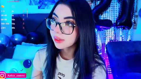 Alice online show from February 3, 9:07 pm