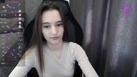 Alice online show from April 17, 8:05 am