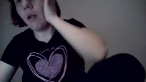 Alice online show from April 4, 5:56 pm