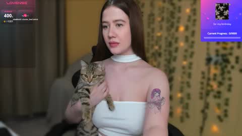 Alicia online show from December 16, 12:00 pm