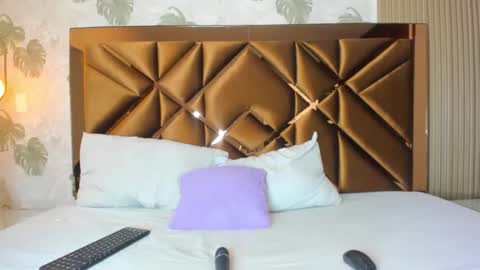 Alice  online show from October 24, 4:41 am