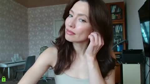 Alicia online show from August 5, 8:20 am