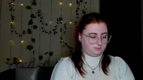 Alicia online show from February 14, 12:40 pm