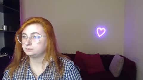 Alicia online show from December 5, 6:35 am