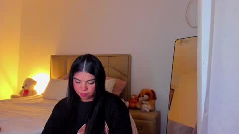 aliciabiden online show from January 9, 1:10 am