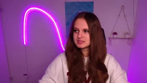 Snapshot of alicie_dream_ chatting on October 21, 11:25 am Alicie online show from October 21, 11:25 am