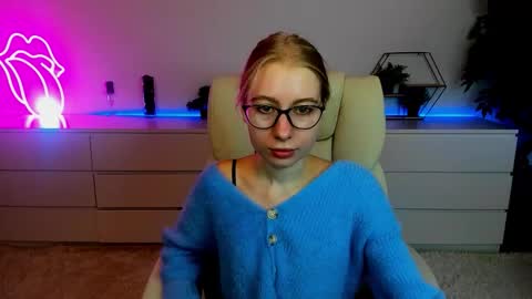 Alina online show from September 17, 6:22 am