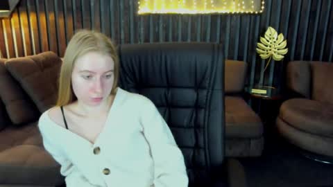 Alina online show from April 2, 2:47 pm