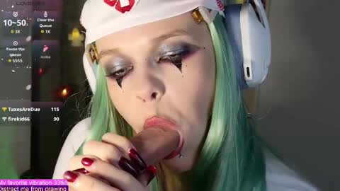 Alina and Ben online show from October 31, 10:25 pm