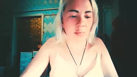 Alina online show from April 26, 3:37 am