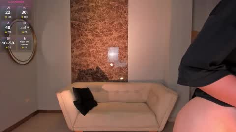 alinakravitz_ online show from November 26, 12:28 pm