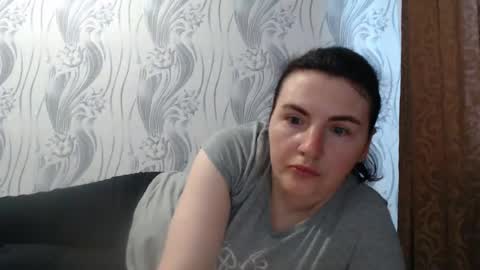 AlinaxJames online show from June 14, 8:15 am