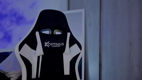     online show from September 17, 10:19 pm