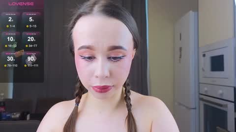 alise online show from December 25, 10:17 am