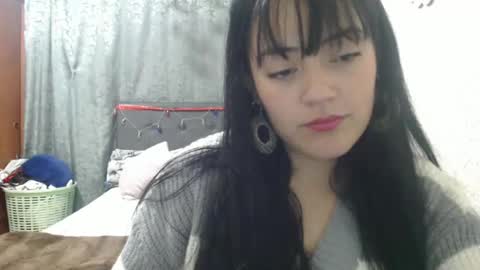 alisha_9997 online show from February 9, 11:46 pm