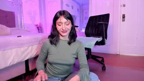 Alison Fishert online show from October 2, 12:54 pm