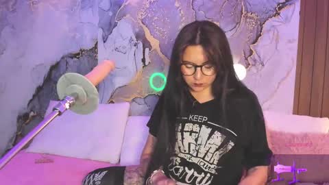 Mia online show from March 26, 9:38 pm