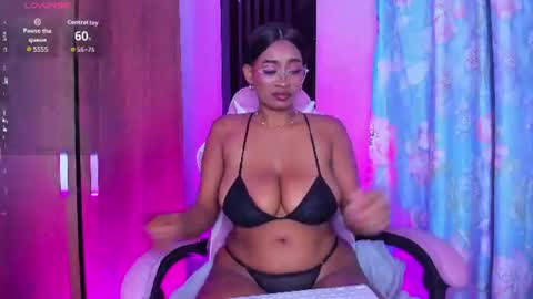 alissa_smith_ online show from July 17, 5:01 am