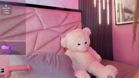 Alisse Miller online show from January 26, 3:27 am