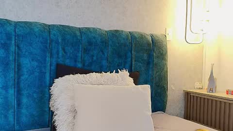 alisson_fox69 online show from November 6, 1:44 am