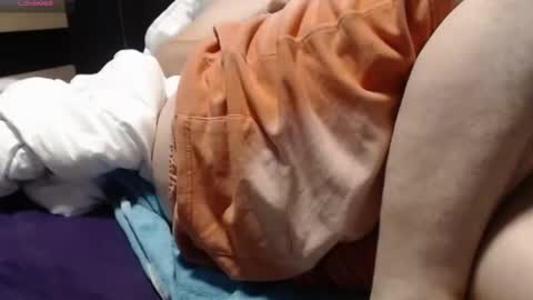 Alissonnat online show from December 3, 7:05 pm