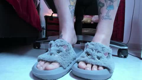 Mistress Alisson  online show from February 4, 1:58 pm