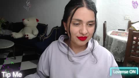 Alix online show from June 2, 2:34 am