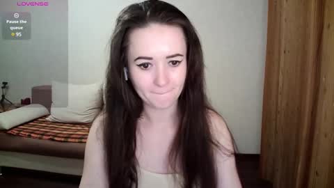 Snapshot of alkh_amare chatting on February 17, 12:49 pm Amare online show from February 17, 12:49 pm