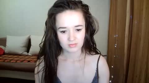 Snapshot of alkh_amare chatting on December 21, 1:10 pm Amare online show from December 21, 1:10 pm