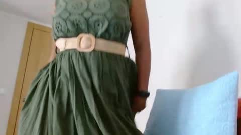 allesia online show from July 16, 11:59 am