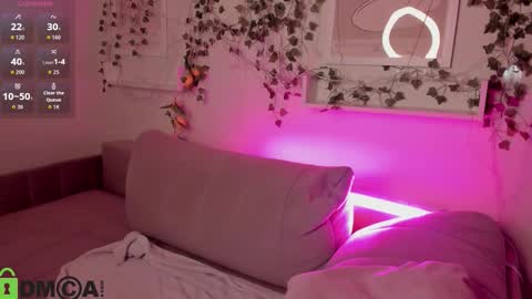 alli_aster online show from November 5, 3:01 am