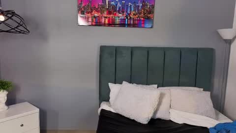 Ali online show from April 22, 2:14 pm