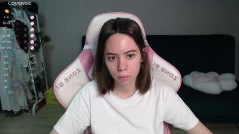 alice online show from March 15, 11:40 pm