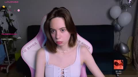 alice online show from March 1, 11:04 pm