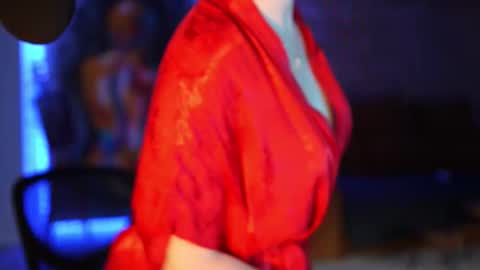 Allie online show from January 15, 2:01 pm